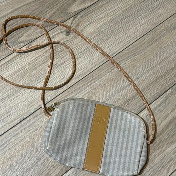 Fendi Handbags - Fendi Vintage Crossbody bag